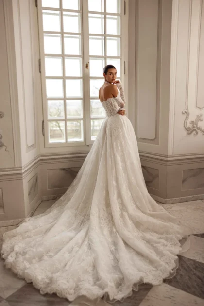 Robe de Mariage Bohème en dentelle dos nu, sans épaules et manches non rattachées