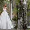 Robe de Mariée style Romantique en satin duchesse a avec col carré et jupe évasée