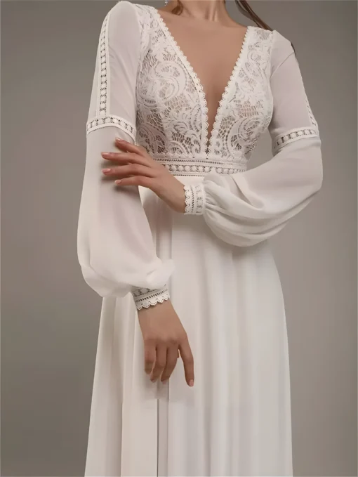 Robe de mariée au style rétro avec une taille haute empire