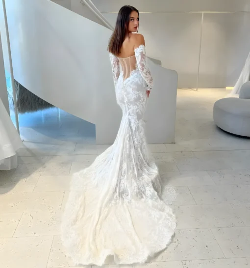 Robe de mariage en dentelle coupe sirène avec dos nu
