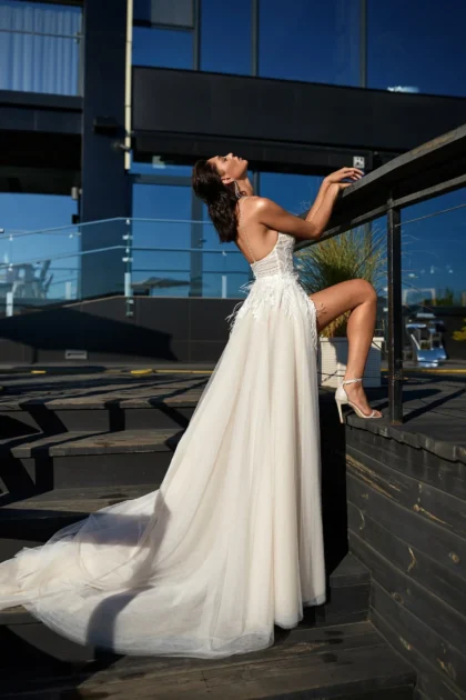 Robe de Mariage avec Dos découvert et fente jupe