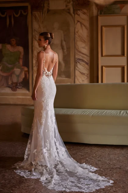 Robe de mariée style sirène avec dos nu