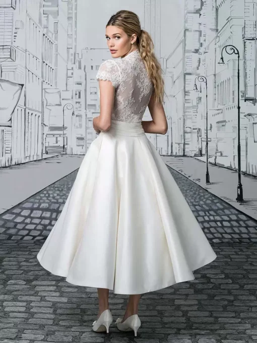 Robe de Mariée style Vintage en satin et dentelle pour mariage civil
