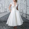 Robe de Mariée Vintage longueur Midi en satin et dentelle florale