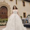 Robe de Mariée en grande taille en tulle avec bustier et jupe évasée