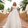 Robe de Mariée Grande Taille très raffinée en tulle et broderies sur dentelle