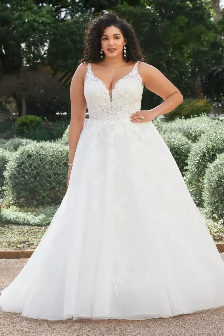 Robe de Noce pour grande taille en tulle avec imprimés