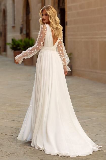 Robe de Noce silhouette Romantique Champêtre pour mariage campagne