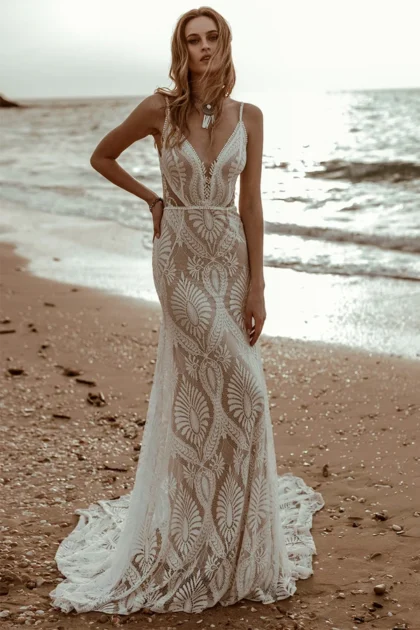 Robe de Mariée en Dentelle complète style bohème pour un mariage sur la plage