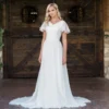 Robe de Mariée façon Champêtre Vintage en mousseline avec tombé droit au sol