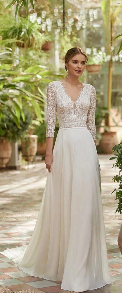 Robe de Mariée classique et élégante en fine dentelle