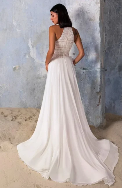 Robe de mariée élégante style bohème avec top en dentelle fine et jupe fluide en mousseline