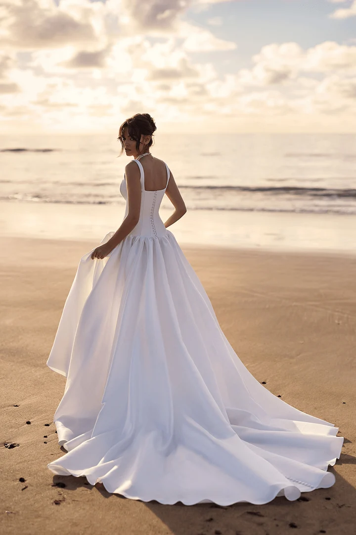 Robe de Mariée allure Princesse Romantique en Organza pour mariage sublime
