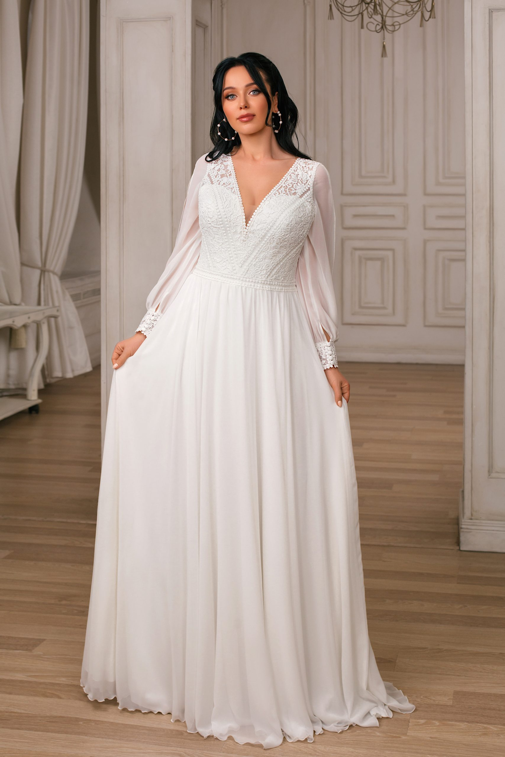 Robe de Mariée silhouette A en mousseline de soie aux manches longues