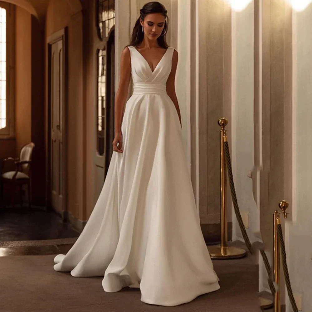 Robe de mariée en Taffetas structuré pour noces romantique